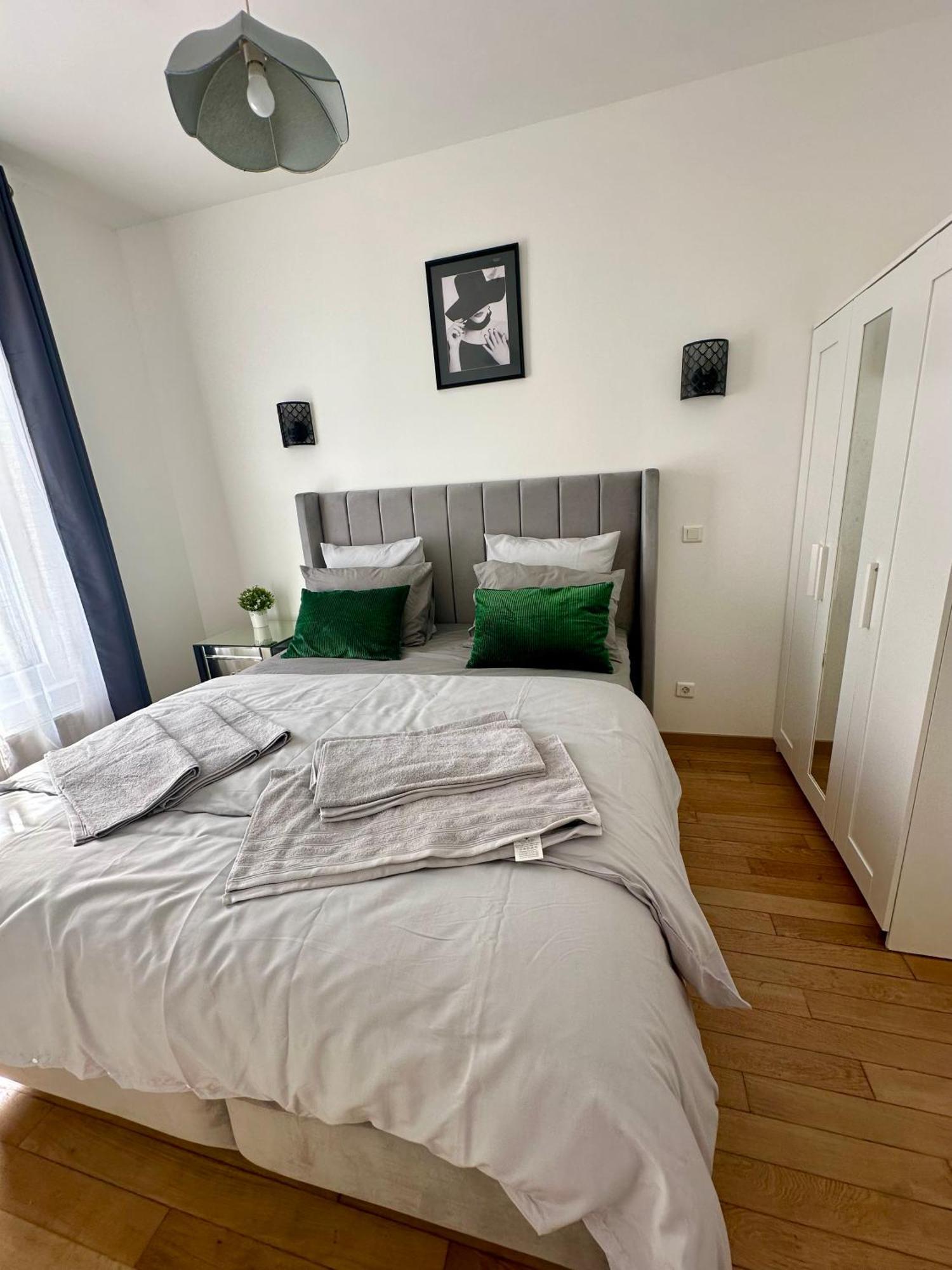 Appartement Moderne Entier Paris-Le Bourget Et Cdg ภายนอก รูปภาพ